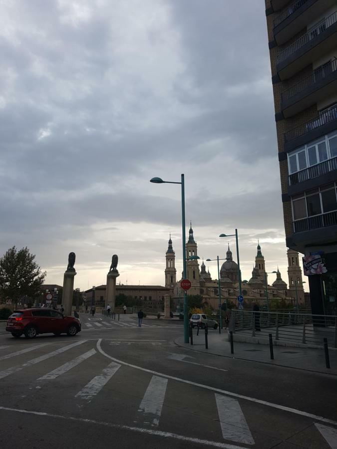 Casa Pedrada Apartment Zaragoza Exterior foto